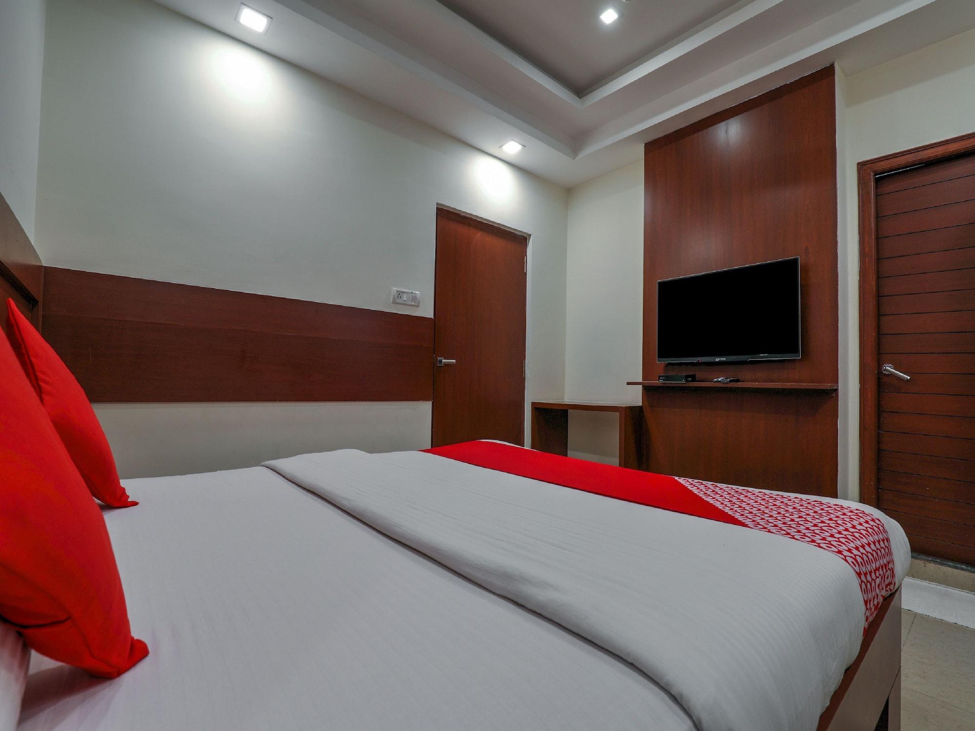 Treebo Trend Hotel Jp Plaza Nampally Hyderabad Ngoại thất bức ảnh