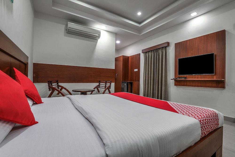 Treebo Trend Hotel Jp Plaza Nampally Hyderabad Ngoại thất bức ảnh