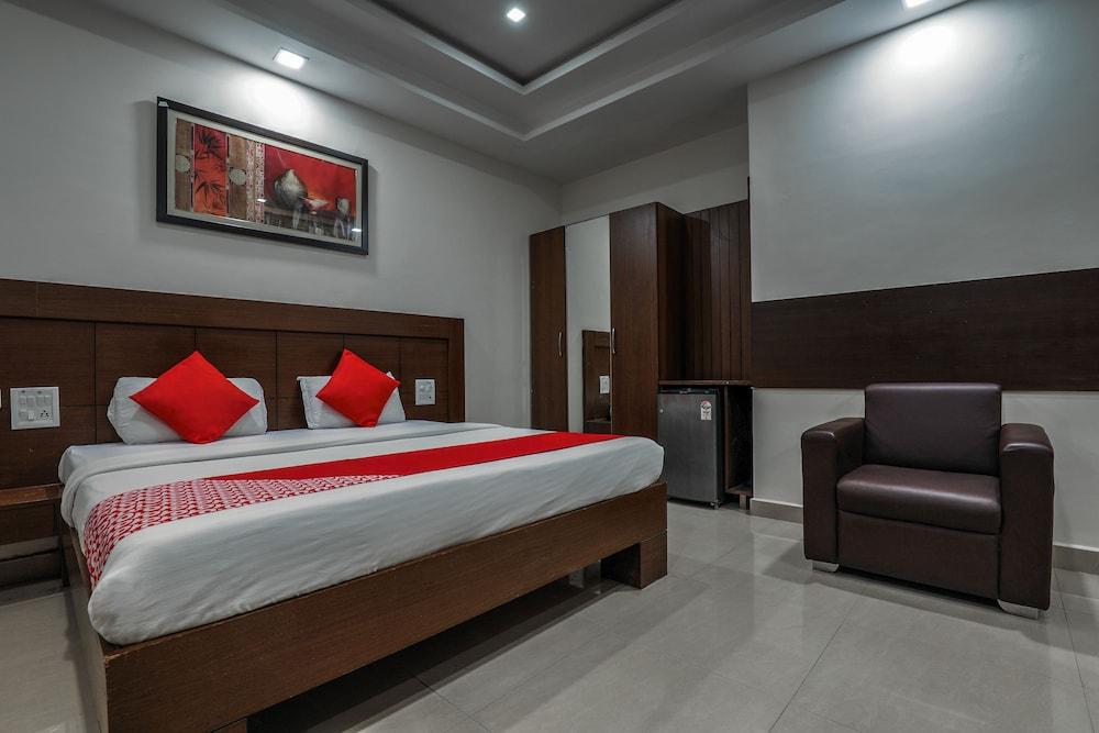 Treebo Trend Hotel Jp Plaza Nampally Hyderabad Ngoại thất bức ảnh