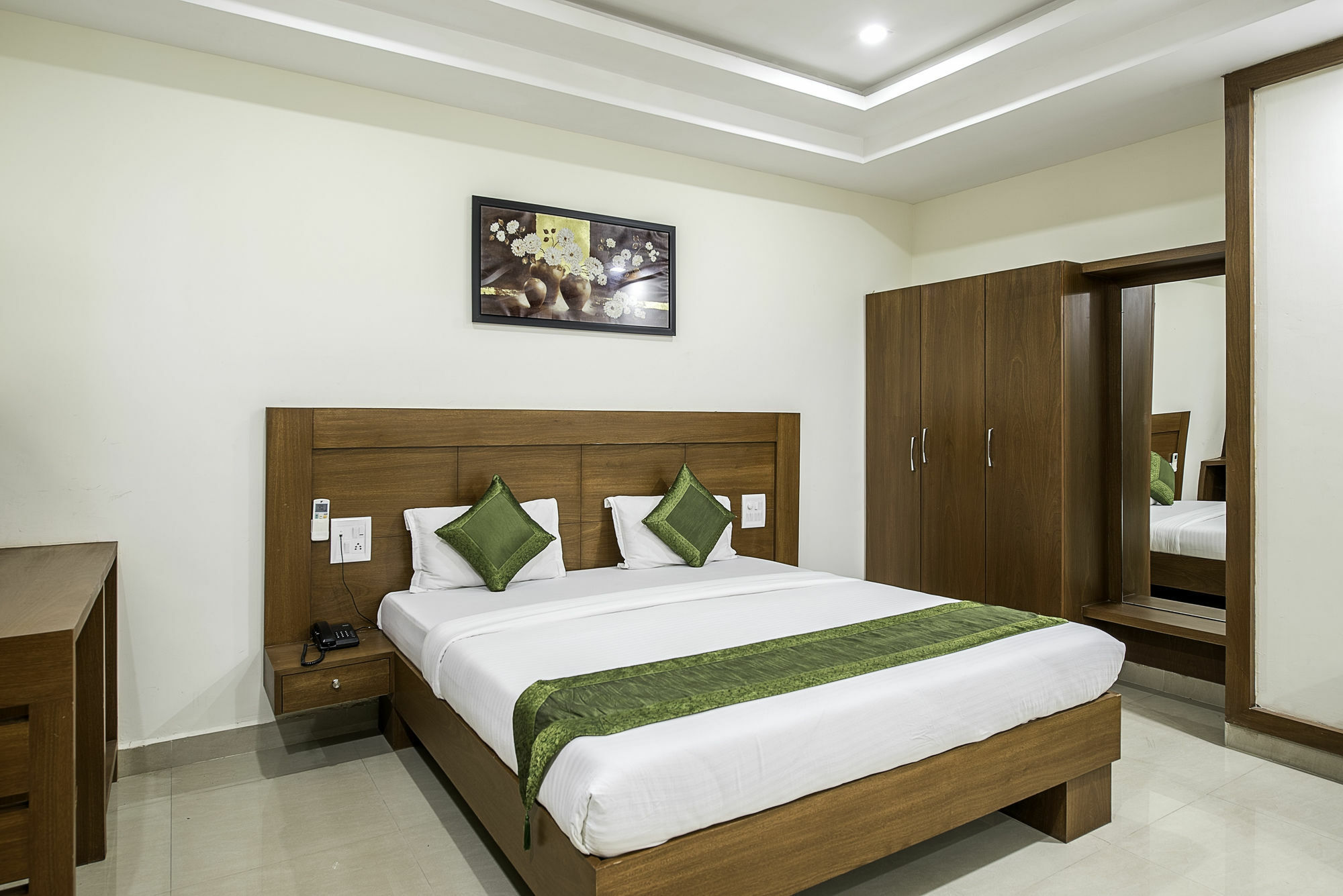 Treebo Trend Hotel Jp Plaza Nampally Hyderabad Ngoại thất bức ảnh