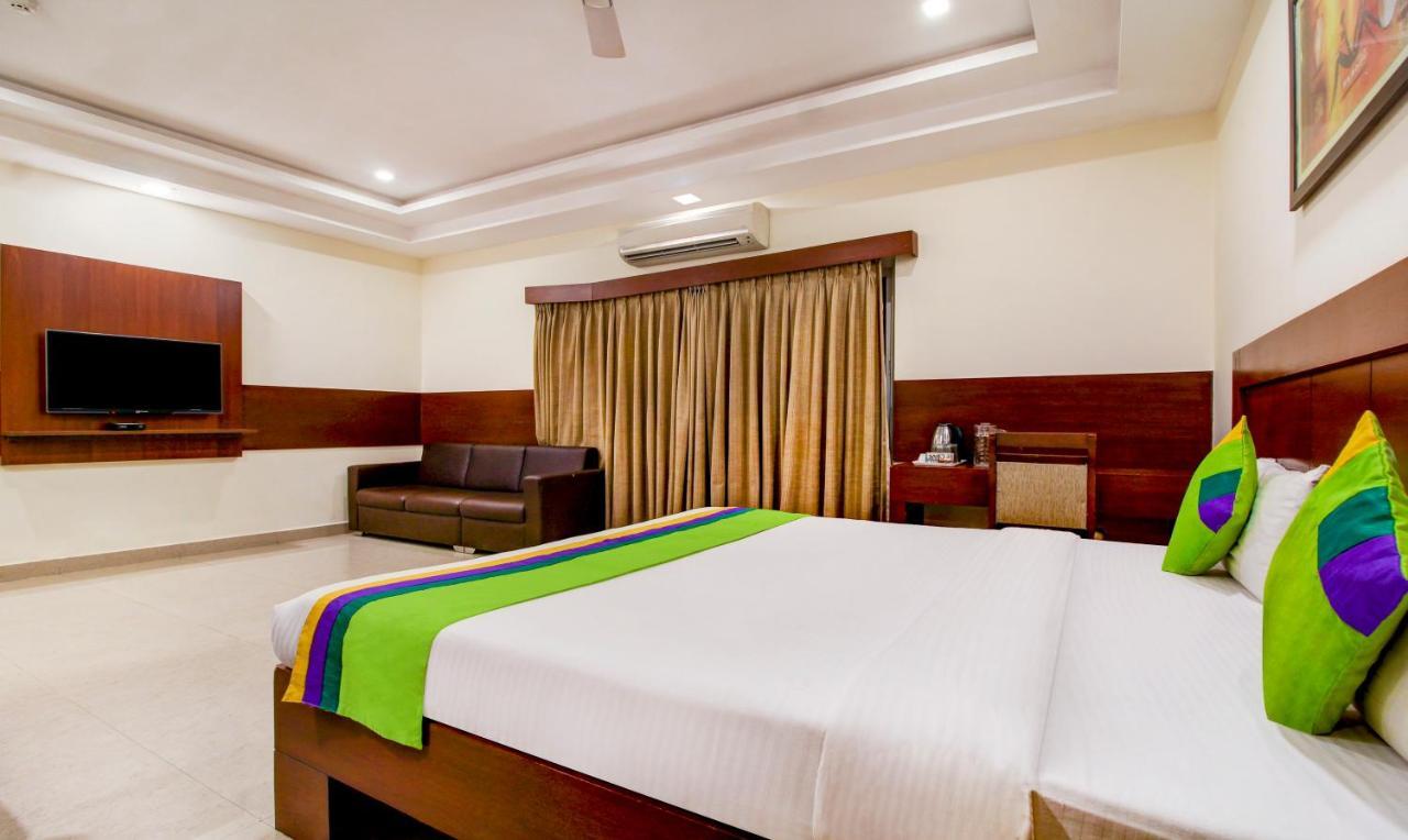 Treebo Trend Hotel Jp Plaza Nampally Hyderabad Ngoại thất bức ảnh